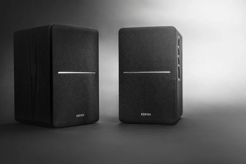 R1280DB Powered Bluetooth Bookshelf Speakers (Certified Refurbished)