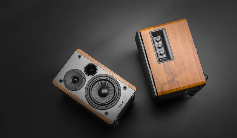 R1280DB Powered Bluetooth Bookshelf Speakers (Certified Refurbished)
