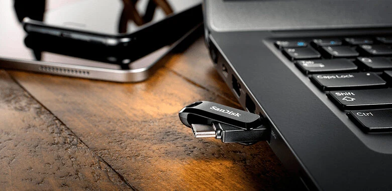SanDisk Ultra Dual Drive Go unità flash USB 32 GB USB Type-A / USB Type-C 3.2 Gen 1 (3.1 Gen 1) Nero