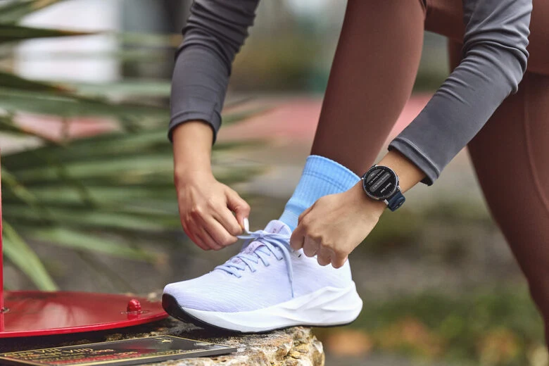 Amazfit W2558GL2N smartwatch e orologio sportivo 3,35 cm (1.32") AMOLED Digitale 466 x 466 Pixel Touch screen Argento GPS (satellitare)