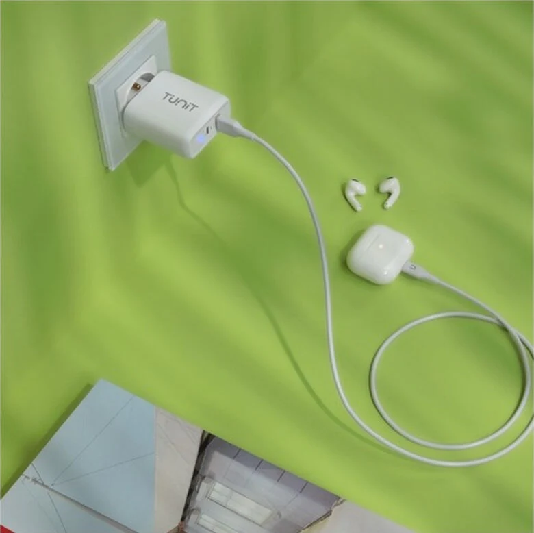 Tunit Cavo Dati Ttal1wh cavo Di Ricarica E Trasferimento Usb-a - Lightning 1m Bianco