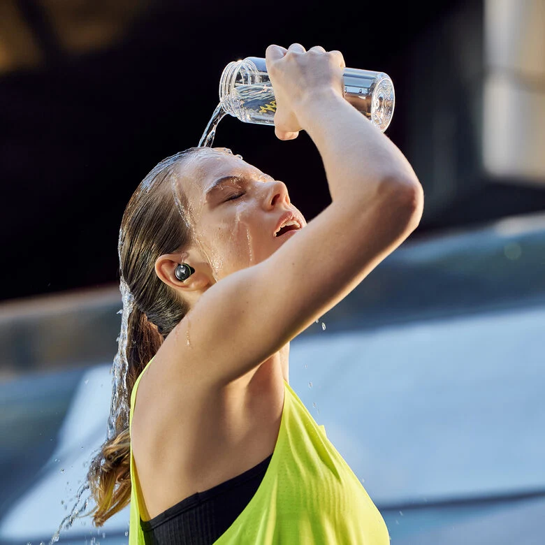 LG TONE Free TF8 Cuffie Bluetooth per lo sport, IP67, Plug & Wireless