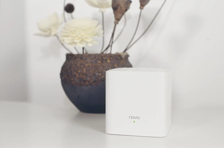 Tenda Nova MW3 router wireless Gigabit Ethernet Dual-band (2.4 GHz/5 GHz) 4G Bianco