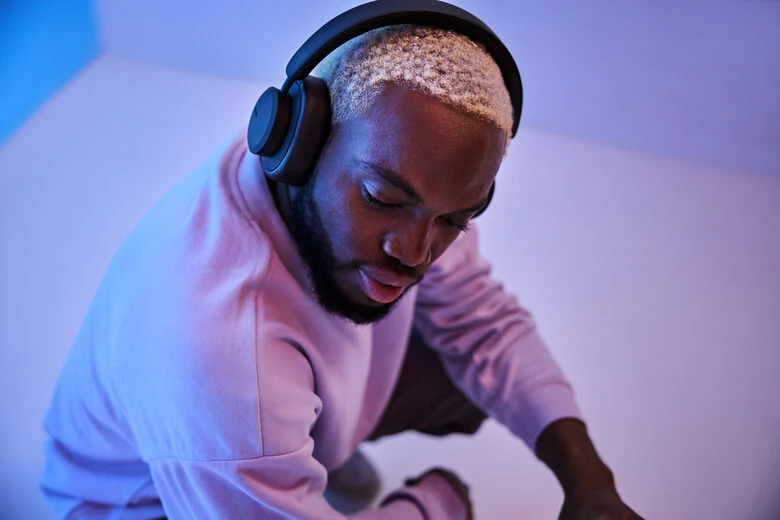 Urbanista Miami Auricolare Wireless A Padiglione Musica e Chiamate USB tipo-C Bluetooth Nero