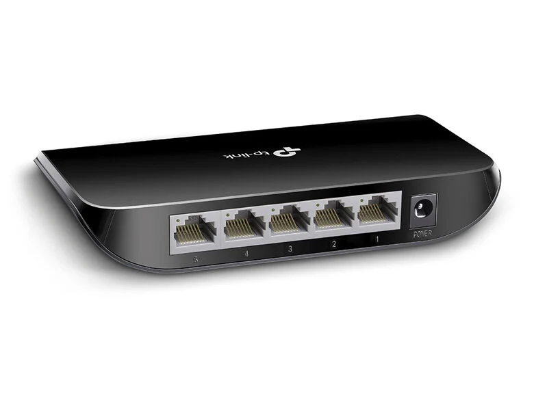 TP-LINK Switch 5-porte Gigabit Desktop Unmanaged (5 porte RJ45 10/100/1000M)