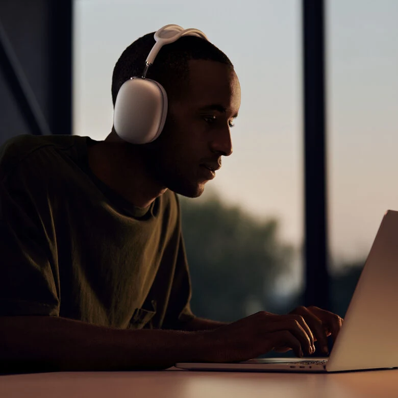 Apple AirPods Max - Celeste