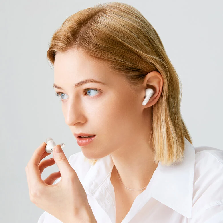 LG TONE Free FP5 - Cuffie True Wireless Bluetooth con ANC (Bianco)