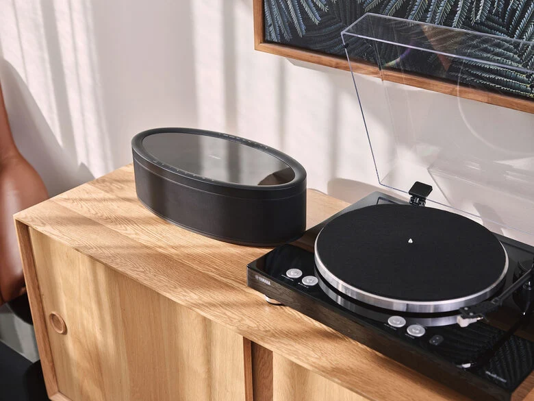 Yamaha MusicCast VINYL 500 Giradischi con trasmissione a cinghia Nero