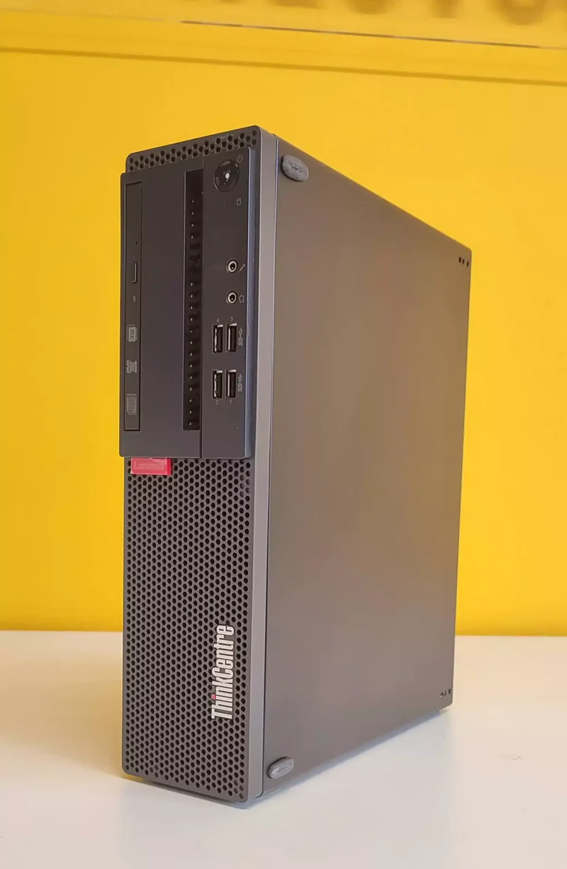 Lenovo ThinkCentre M710s SFF | Intel Core i7-6700 | Ram 16GB | SSD 512GB | Windows 11 Pro - Potenza e Versatilità nel Formato Compatto