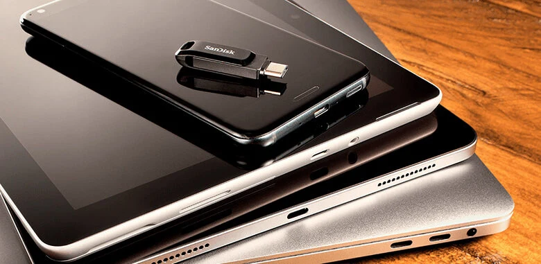 SanDisk Ultra Dual Drive Go unità flash USB 64 GB USB Type-A / USB Type-C 3.2 Gen 1 (3.1 Gen 1) Nero