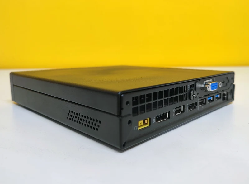 Lenovo ThinkCentre M920Q Mini PC Ricondizionato | Windows 11 Pro Display Port HDMI USB Type-C Ultra-Compatto e Potente
