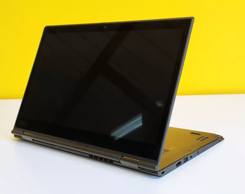 Bundle Lenovo ThinkPad X1 Yoga 2 3Gen 2-in-1 14″ FullHD Touch Screen | Intel Core i7-8650U 1.9Ghz | SSD 256Gb Nvme | Ram 16Gb | WiFi Windows 11 Pro + Lenovo ThinkVision T2424p Monitor 23.8″ 1920×1080 Pixel Full HD LED IPS