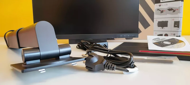 All In One Lenovo M900 Tiny 22″ | Intel Cores i7-6700T 2.8Ghz | Display Port USB 3 | Monitor 22″ Lenovo 11GSPAT FullHD WebCam Windows 11 Pro