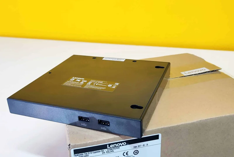 Lenovo ThinCentre Tiny 3 Box di espansione per Lenovo ThinkCentre Espandi le possibilità del tuo mini-pc in modo semplice e compatto