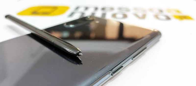 Samsung Galaxy Note 10+ Penna inclusa A+ Come nuovo Exynos 9825 6.8" 3040x1440 pixel 12+12+16Mp 4K 60fps