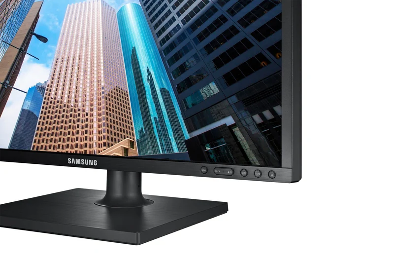 Samsung S24E450B Monitor LED 24″ 1920×1080 Pixel Full HD 5ms 16:9 1000:1 Grande pannello e colori eccezionali