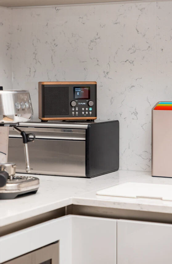 Pure Radio Classic H4 Black/Walnut DAB