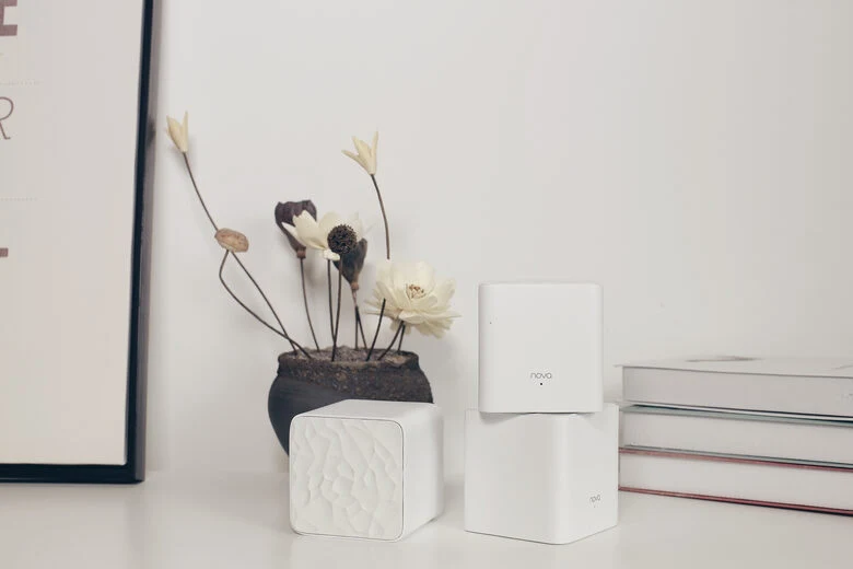Tenda Nova MW3 router wireless Gigabit Ethernet Dual-band (2.4 GHz/5 GHz) 4G Bianco