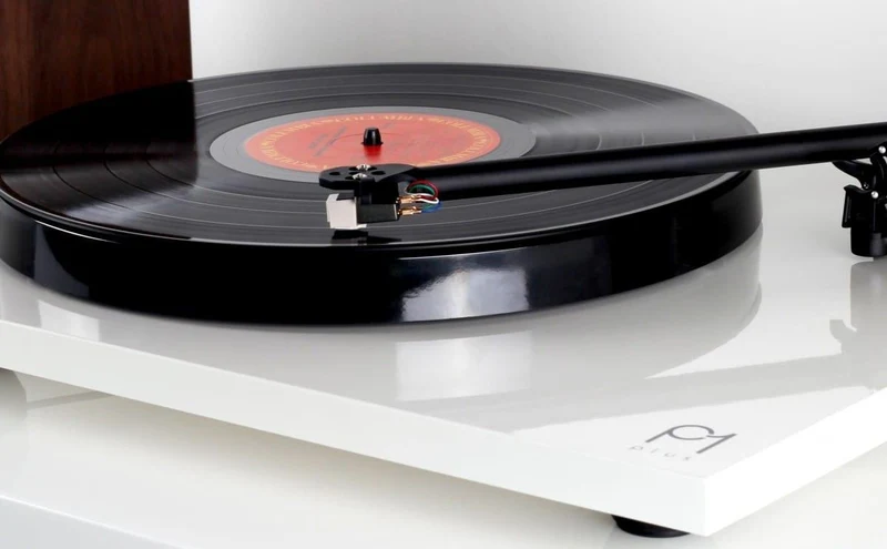Rega Planar 1 Plus