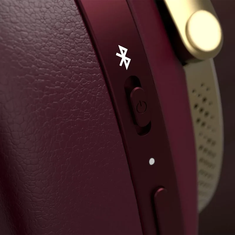 Bowers & Wilkins PX8