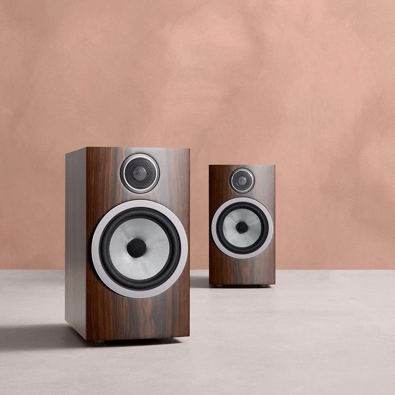Bowers & Wilkins 706 S3