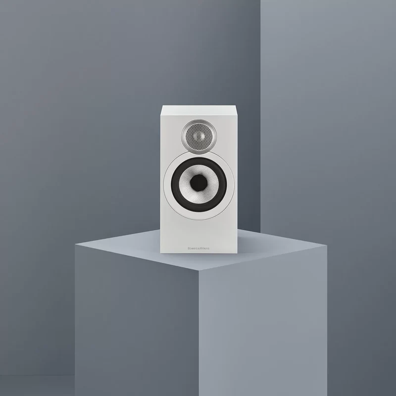 Bowers & Wilkins 607 S3