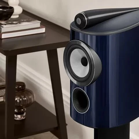 Bowers & Wilkins 805 D4 Signature