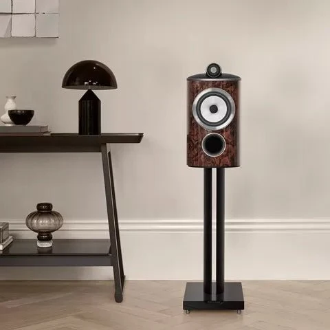 Bowers & Wilkins 805 D4 Signature