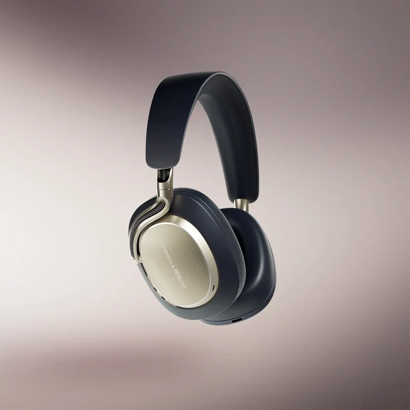Bowers & Wilkins PX8 S2