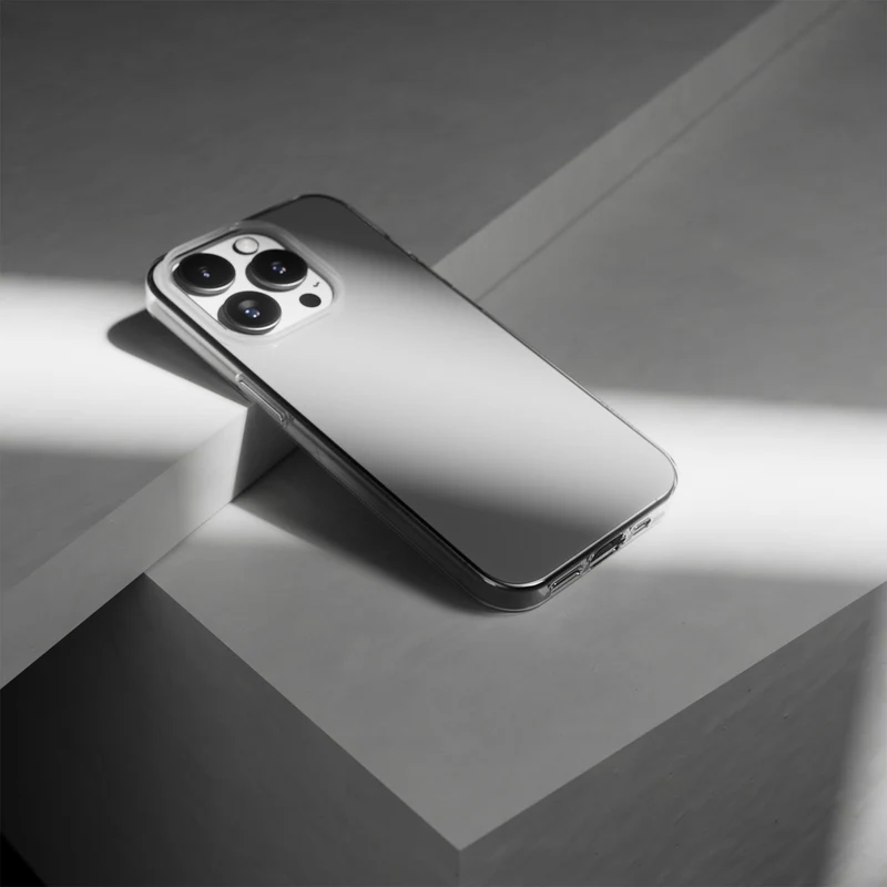 Cover 0.3 Nude per iPhone 15 Pro