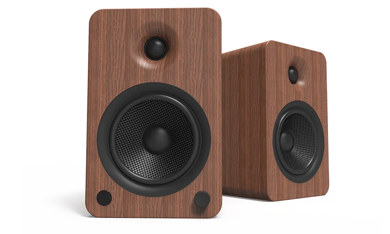 Kanto YU6 coppia di diffusori amplificati da scaffale o scrivania da 133mm 200W