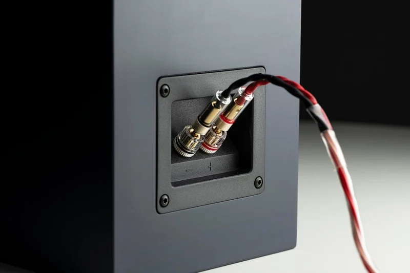 Pro-ject LS E Cavi di collegamento per diffusori. Conduttori in rame rigido OFC 99.99%, 4x0,75mm