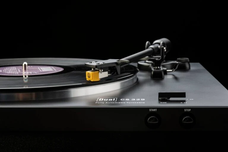 Dual CS 329 giradischi automatico con trazione a cinghia