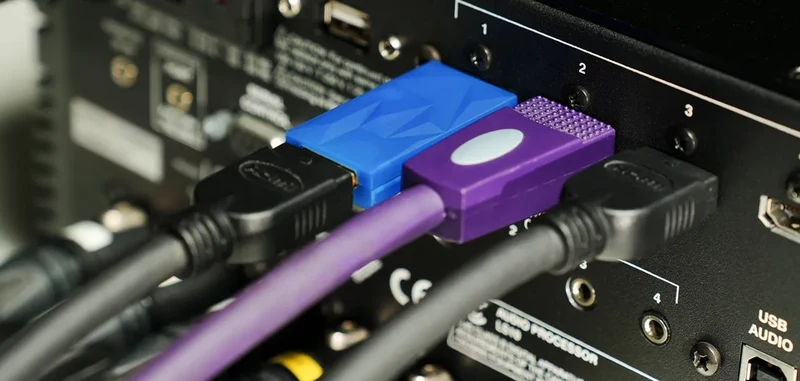 iFi HDMI iSilencer adattatore HDMI 2.1 con filtro attivo per riduzione rumore e jitter