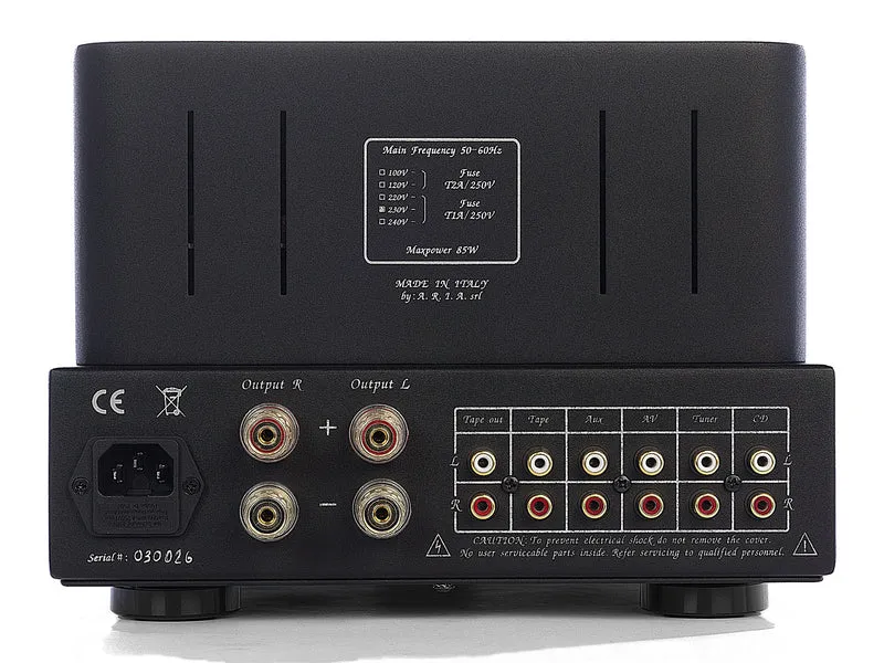 UNISON Simply Italy Black Amplificatore integrato valvolare Classe A (EL34+ ECC82)