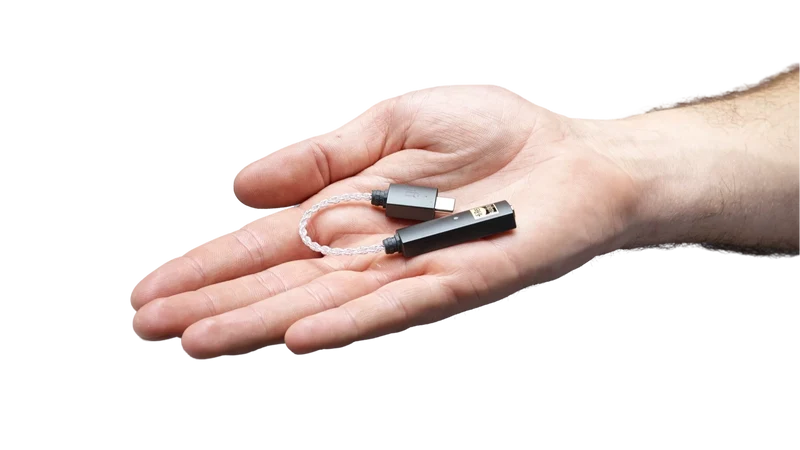 iFi GO Link DAC e amplificatore per cuffie USB-C 32bit/384kHz DSD256 MQA