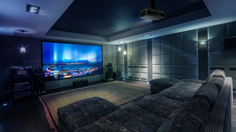OPTOMA UHZ68LV Laser 4K UHD, compatibile HDR, 5000 ANSI Lumen, contrasto 3.200.000:1