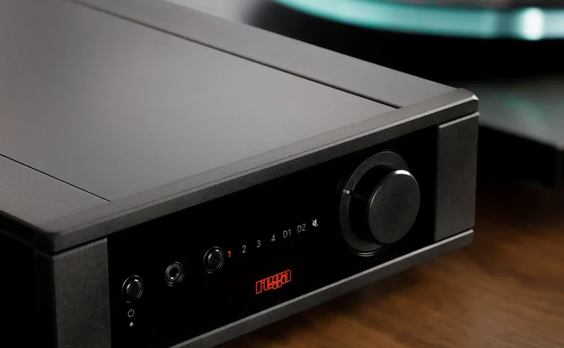 Rega BRIO MK7 amplificatore integrato stereo 74W con DAC