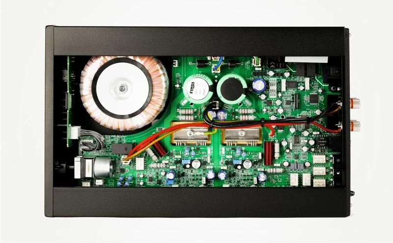 Rega BRIO MK7 amplificatore integrato stereo 74W con DAC