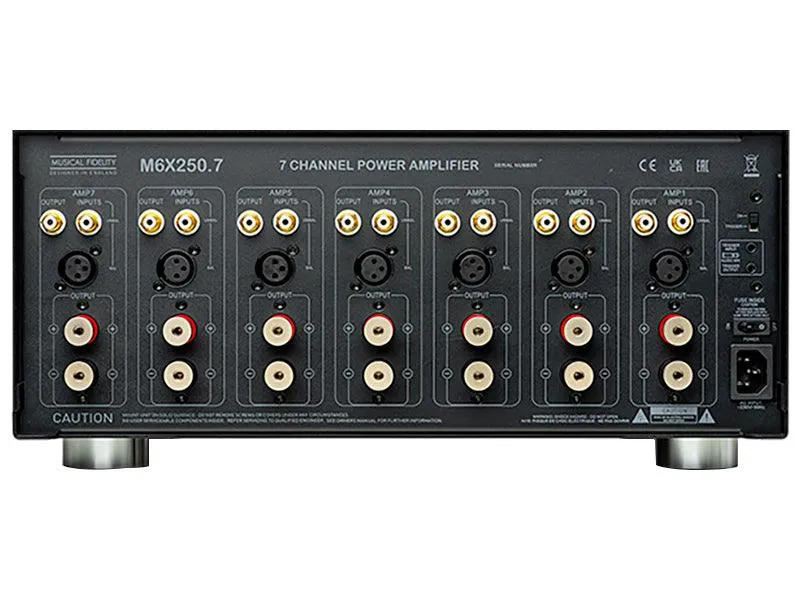 Musical Fidelity M6x 250.7 BLACK Finale di potenza multicanale. Potenza 5x250W su 4 ohm