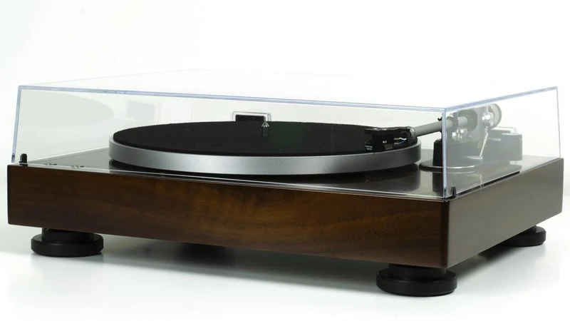 Music Hall CLASSIC giradischi semi-automatico Hi-Fi con testina Spirit