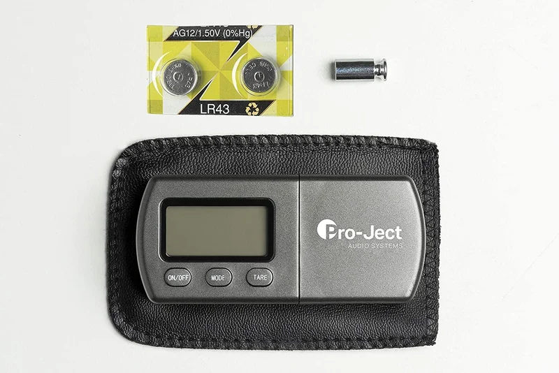 Pro-ject MEASURE IT E Bilancina elettronica per regolazione testina. Display LCD a 4 cifre