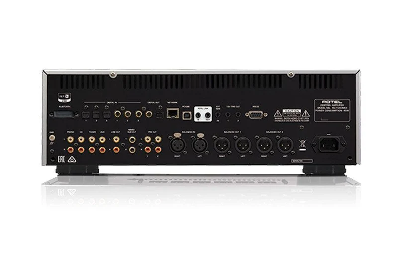 Rotel RC-1590 MKII BLACK Preamplificatore stereo con DAC 32bit/384KHz. Bluetooth aptX/AAC