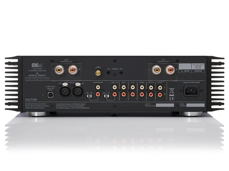 MUSICAL FIDELITY M6si Amplificatore integrato 2x220W su 8ohm Ingresso Phono MM/MC, Ingresso XLR