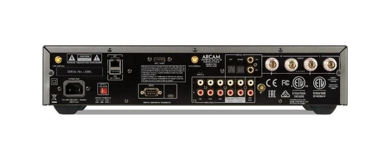 ARCAM SA30 Amplificatore integrato in Classe G. Potenza 2x120W con i primi 12W in classe A. Dirac Live con 3 profili assegnabili