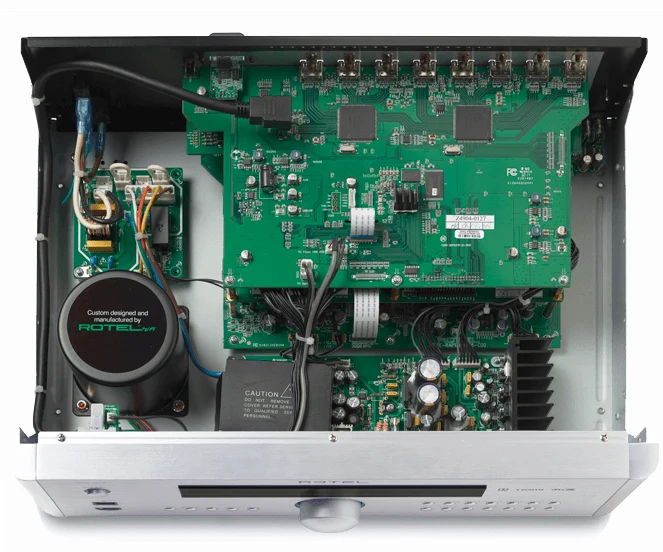 Rotel RSP-1576 MKII SILVER Preamplificatore e Processore AV 14 ingressi audio e video 4K/HDR Dirac, Dolby Atmos e DTS:X