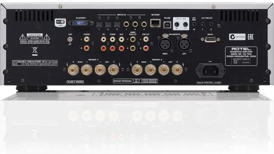 Rotel RA-1592 SILVER Amplificatore integrato da 200 + 200 W RMS su 8 ohm. Convertitore da AKM high-end 32-bit/768kHz. Bluetooth AptX.