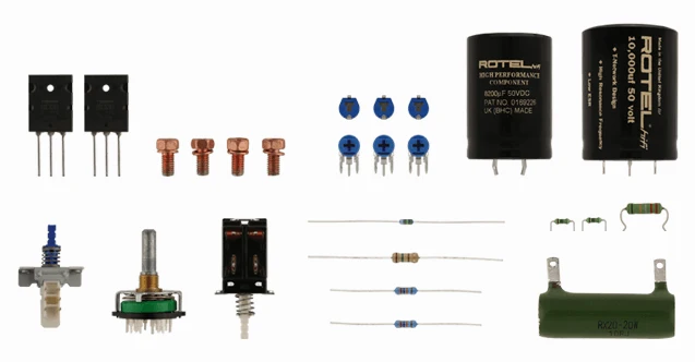 Rotel RB-1552 MKII SILVER Finale di potenza stereo da 120+120 W RMS su 8 ohm, circuitazione dual mono