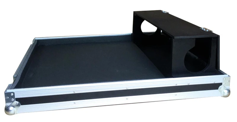 EXTREME FLIGHT CASE PER BEHRINGER WING 4 FARFALLE PER BLOCCAGGIO 6 MANIGLIE PER TRASPORTO INTERNO IN SCHIUMA + SKATE RUOTE