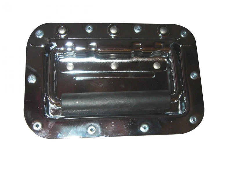 EXTREME FLIGHT CASE PER BEHRINGER WING 4 FARFALLE PER BLOCCAGGIO 6 MANIGLIE PER TRASPORTO INTERNO IN SCHIUMA + SKATE RUOTE
